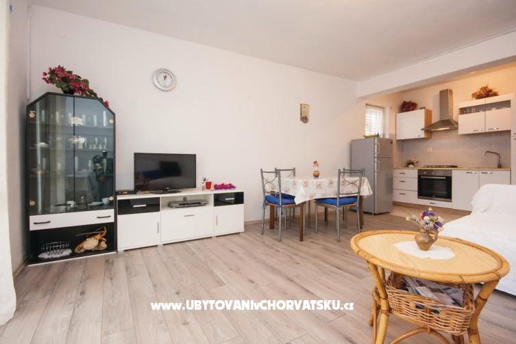 Apartmaji Andrijana Pirovac – foto 5