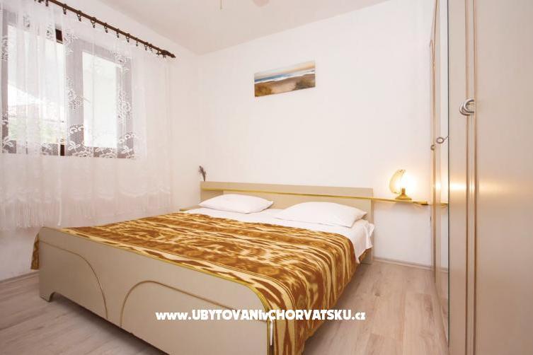 Apartmaji Andrijana Pirovac – foto 6