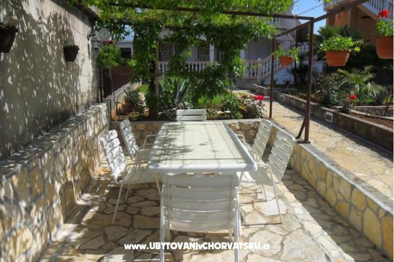 Apartmaji Čubrić – foto 9