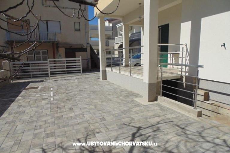 Apartmaji Four Seasons - Pirovac – foto 4