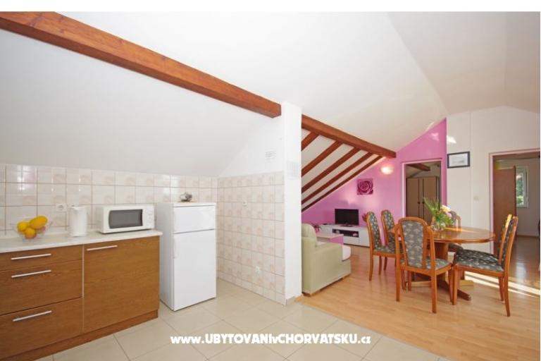 Apartmaji Mejic – foto 10