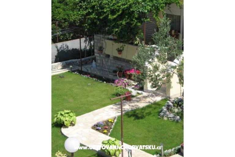 Apartmaji NELA – foto 3