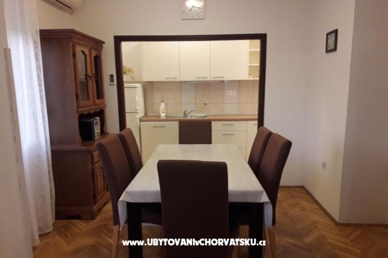 Apartmaji Trosic – foto 3