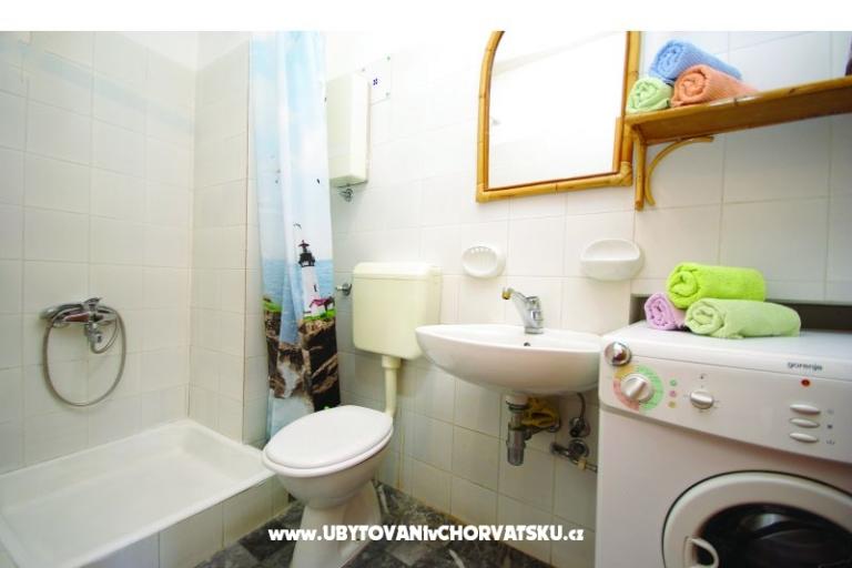 Seafront Studio Apartma + Balcony – foto 7
