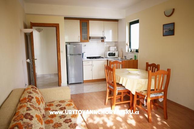 Apartmaji Antonela Drašnice – foto 3
