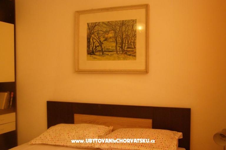Apartmaji Flora – foto 7