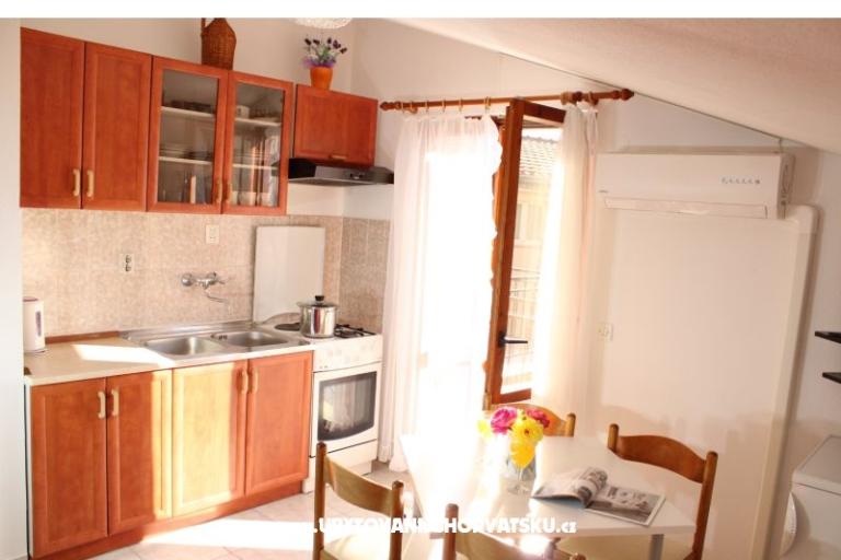 Apartmaji Fluctus TA – foto 13