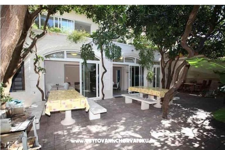 Apartmaji Lara – foto 2