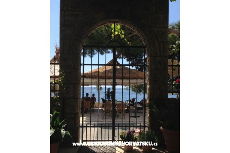 Apartmaji Villa Spomenka – foto 10