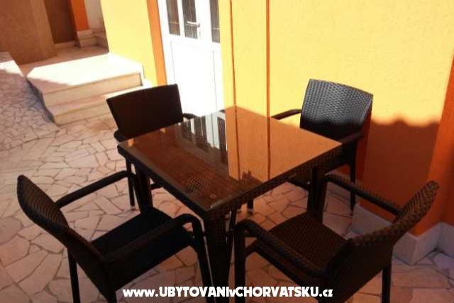 Apartmaji ORANGE – foto 11