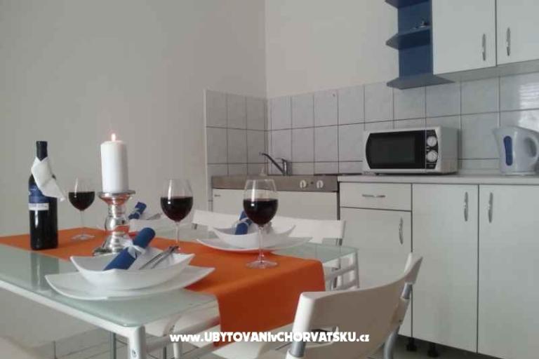 Apartmaji ORANGE – foto 13