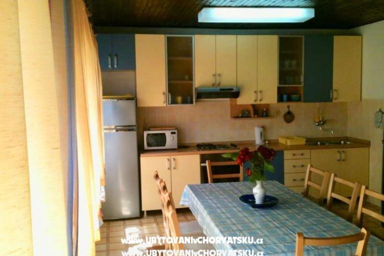 Apartmaji Mrsic Podgora  – foto 4