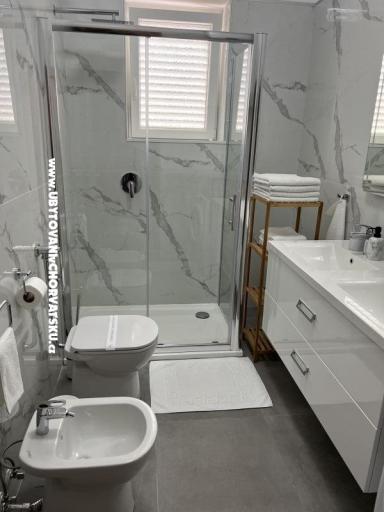 Beachfront Apartma Marin – foto 23
