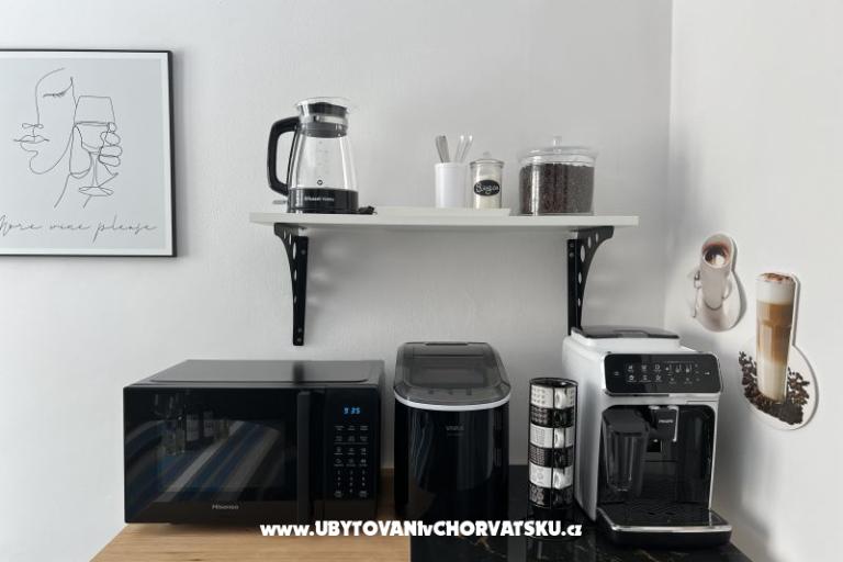 Beachfront Apartma Marin – foto 31