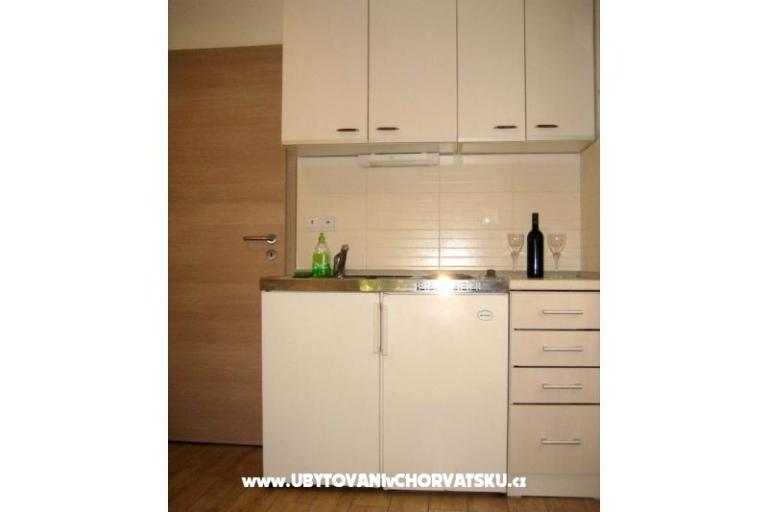 Sea Holiday Hiša Drašnice – foto 6