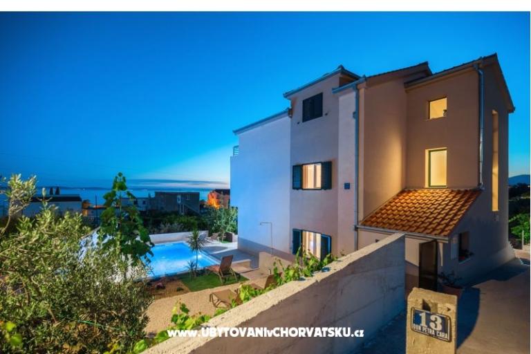 Apartmaji s bazenom Cvita/Podstrana – foto 17