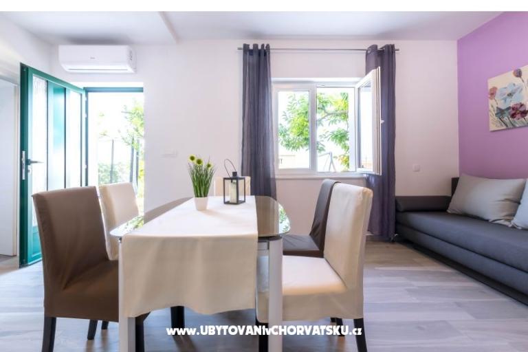 Apartmaji s bazenom Cvita/Podstrana – foto 4