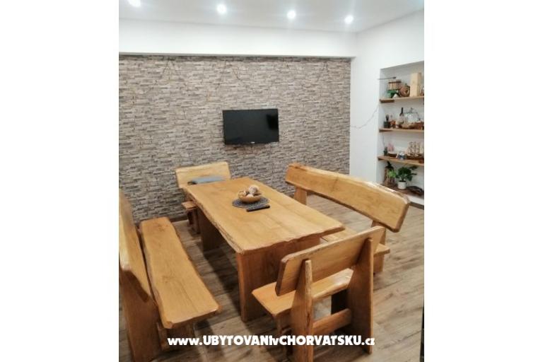 Apartmaji Bakota  – foto 10