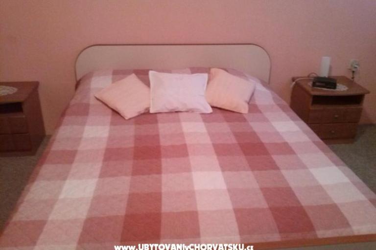 Apartmaji Dana – foto 7
