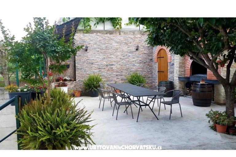 Apartmaji Dinko – foto 6
