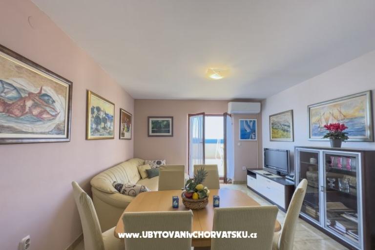 Apartmaji Doris i Iris – foto 11