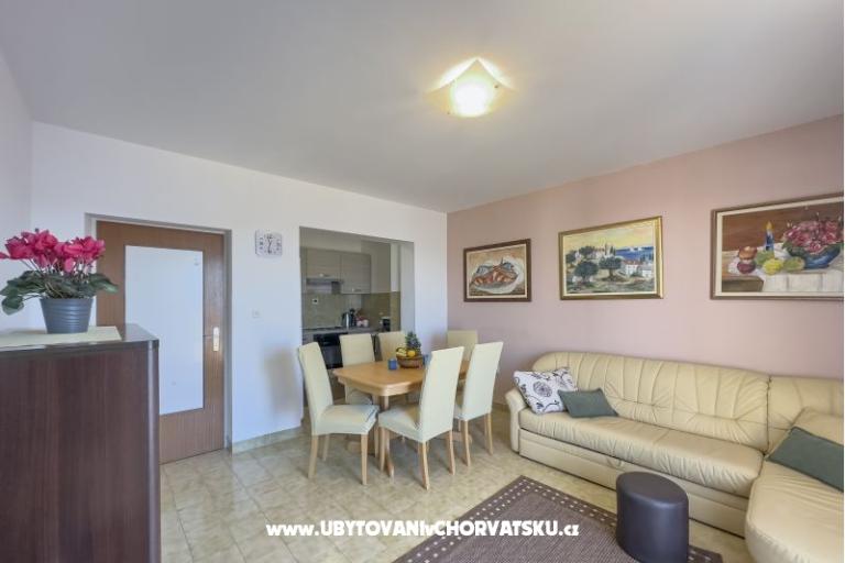 Apartmaji Doris i Iris – foto 30