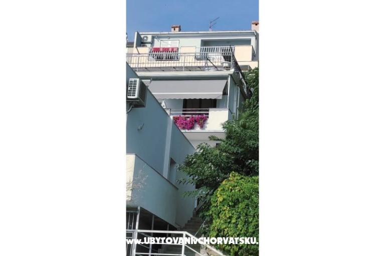 Apartmaji Doris i Iris – foto 47