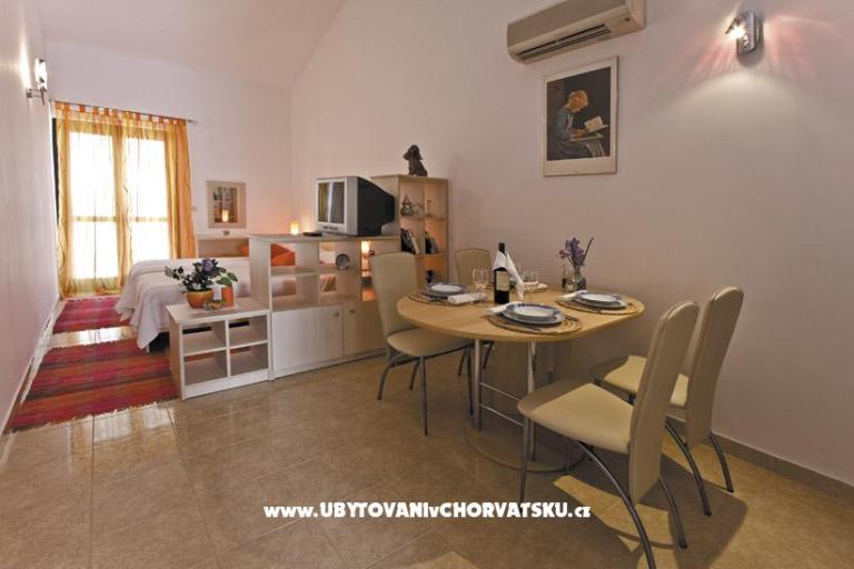 Apartmaji Gusic – foto 2