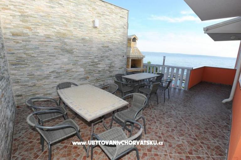 Apartmaji Marić Podstrana – foto 5