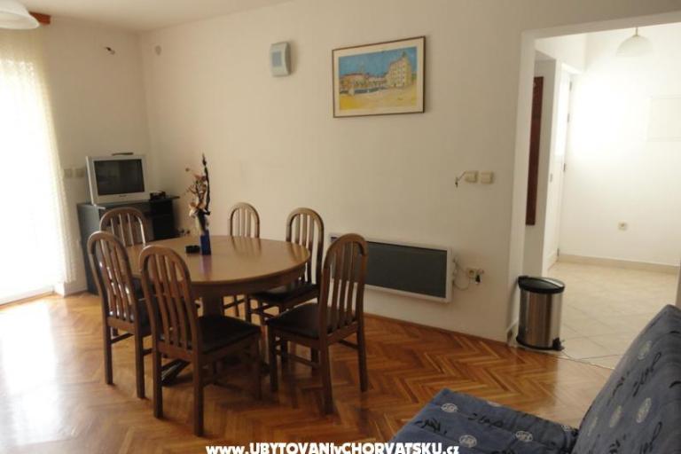 Apartmaji Vuko – foto 4