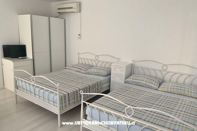 Apartmaji Lena – foto 11
