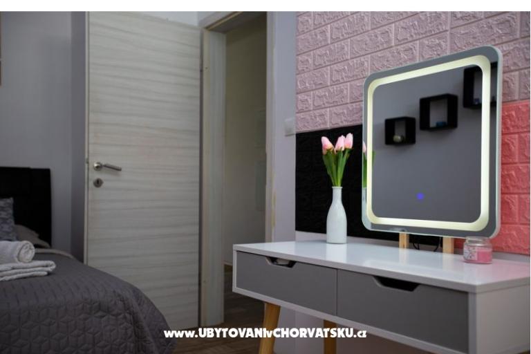 Apartma lux with garden – foto 10