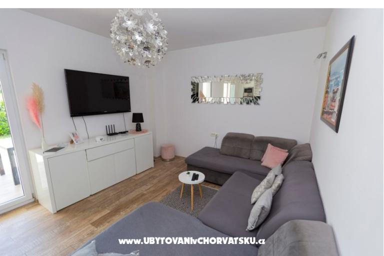 Apartma lux with garden – foto 14