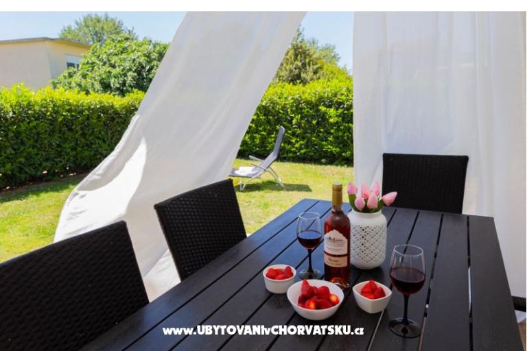 Apartma lux with garden – foto 2