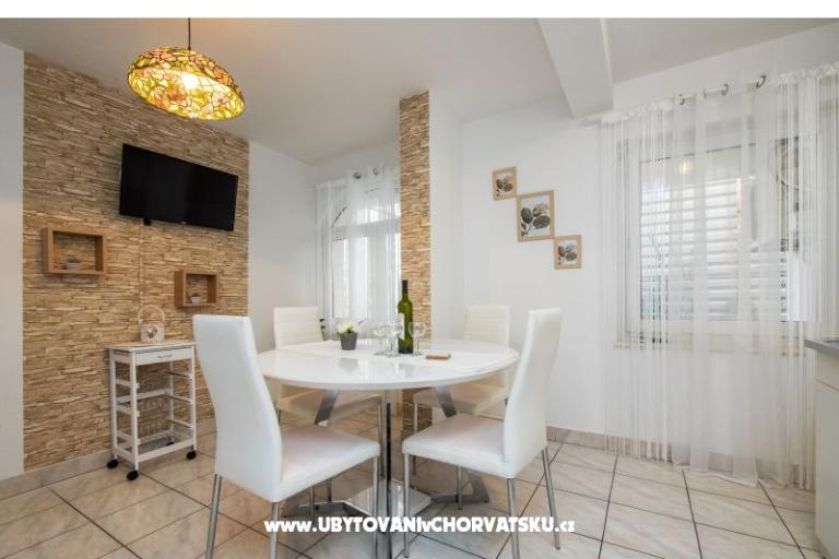 Apartmaji Dane – foto 18