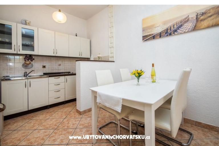 Apartmaji Dane – foto 9