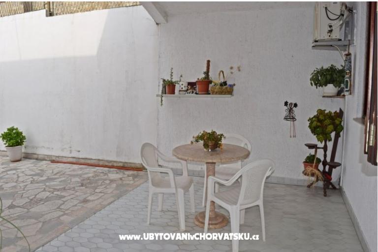 Apartma Gloria Podstrana – foto 14