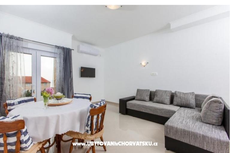 Apartmaji Knezovic – foto 15