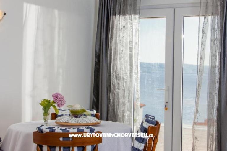 Apartmaji Knezovic – foto 7
