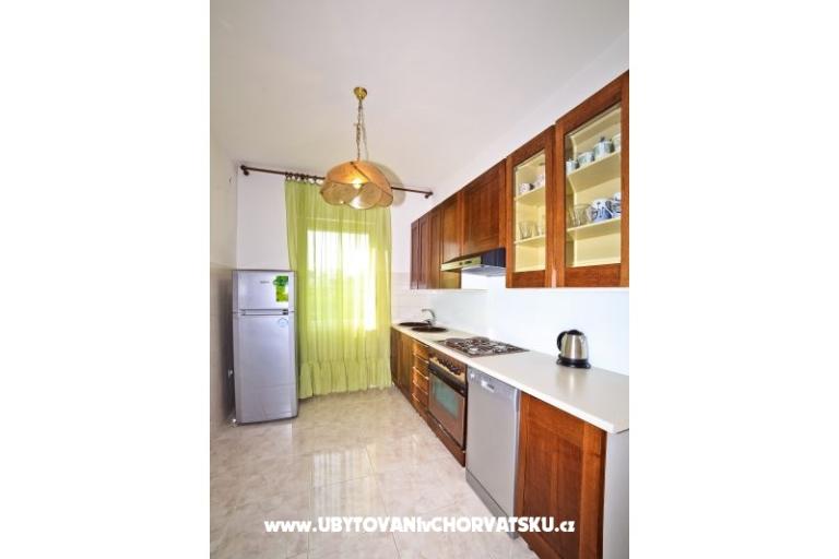 Apartmaji Lela – foto 9