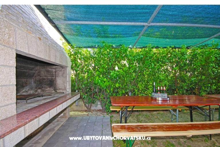 Apartmaji Orange Hiša – foto 6
