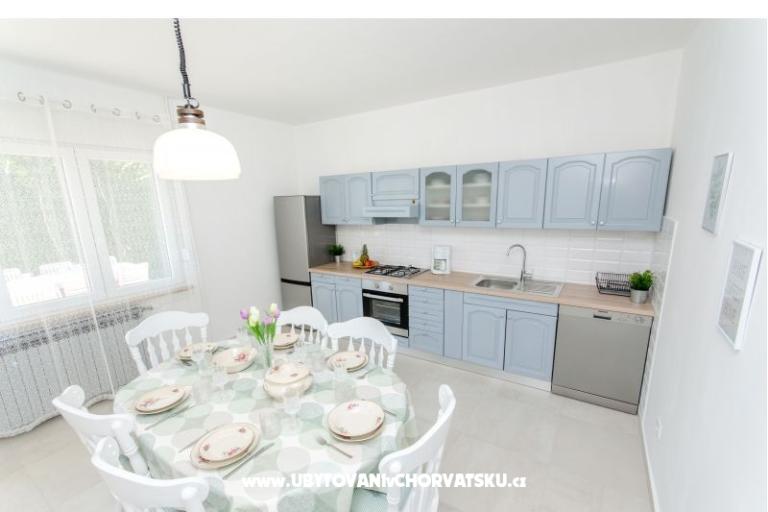 Villa Marante z bazenom – foto 16