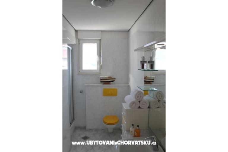 Apartma Gusic – foto 11