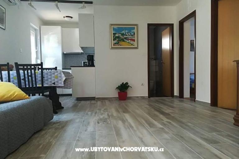 Apartmaji Lucija – foto 11