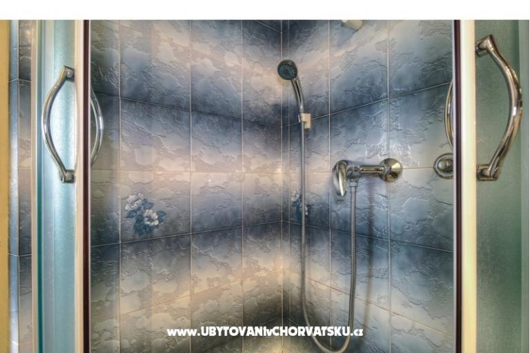 Apartmaji Suzi – foto 17