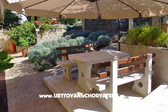 Apartmaji Tina – foto 17