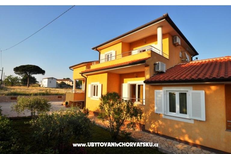 Apartmaji Zugan – foto 17