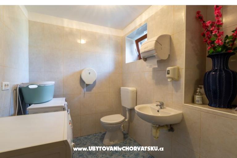 Počitniški dom Cerjani - 14 osoba – foto 18