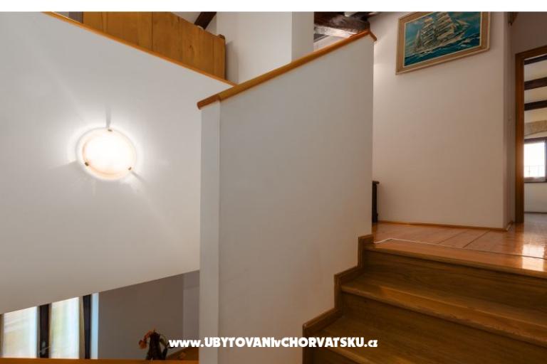 Počitniški dom Cerjani - 14 osoba – foto 40