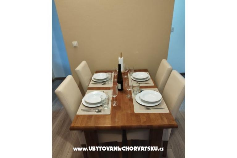 Apartmaji ANTONIA – foto 13